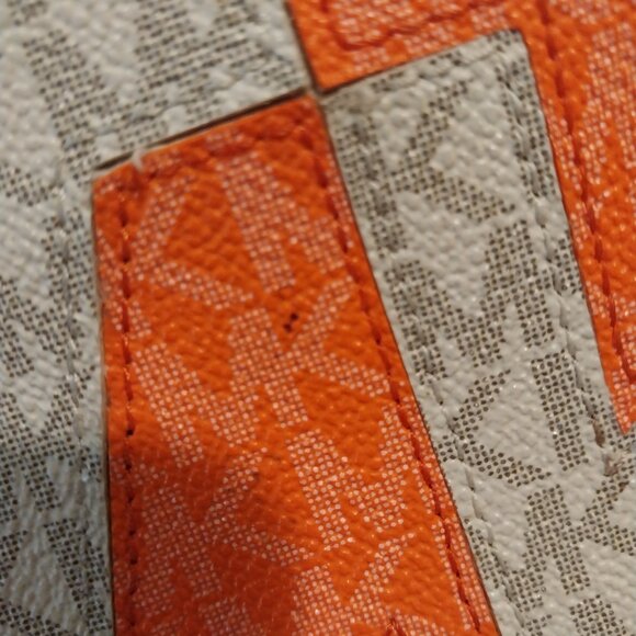3469 Large Michael Kors Tote Bag in Orange and Tan MK Print. - Picture 11 of 11